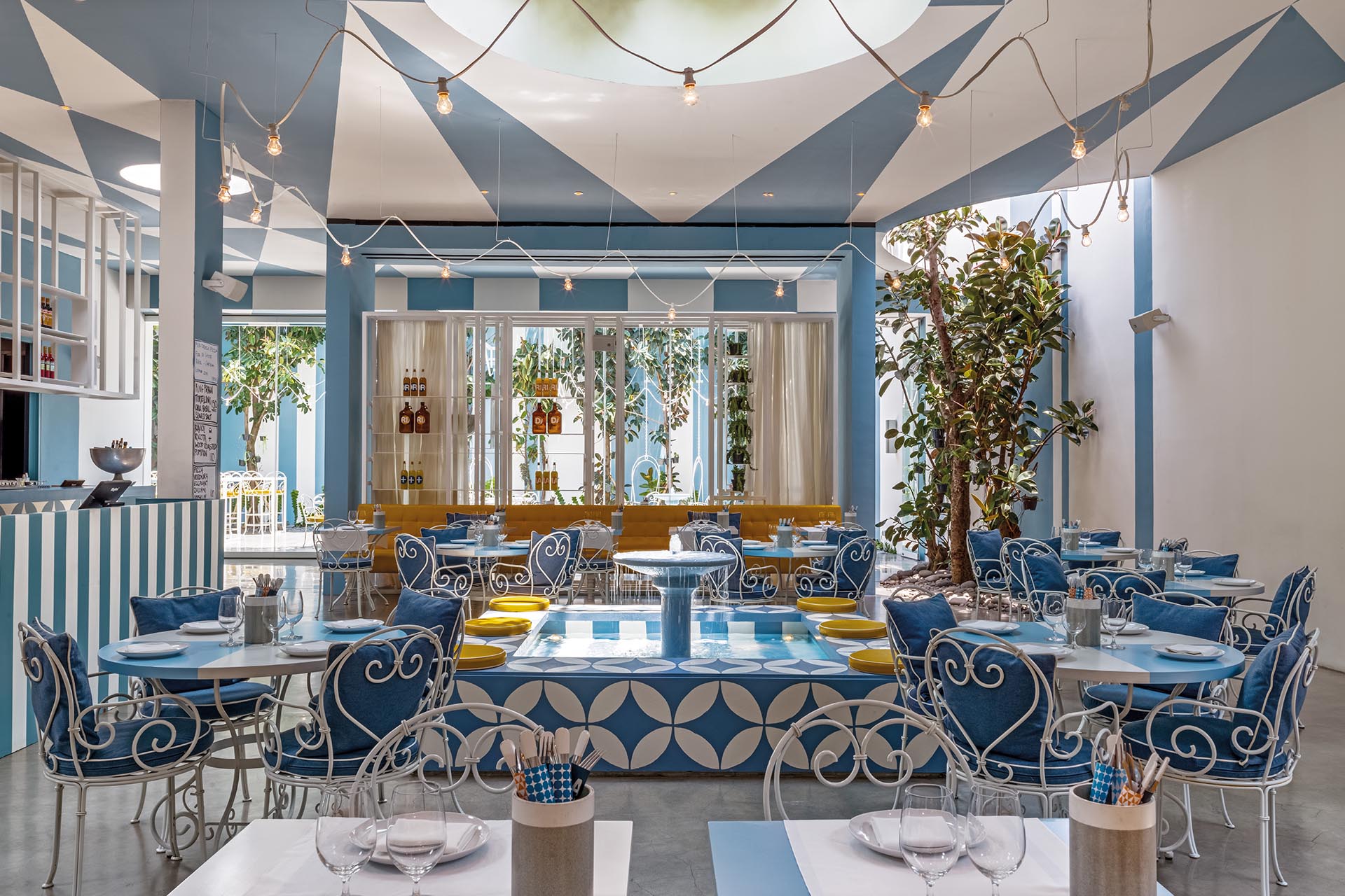 Da Maria restaurant, Seminyak, Bali, Lazzarini Pickering Architetti <br />Image copyright: @Lazzarini Pickering Architetti