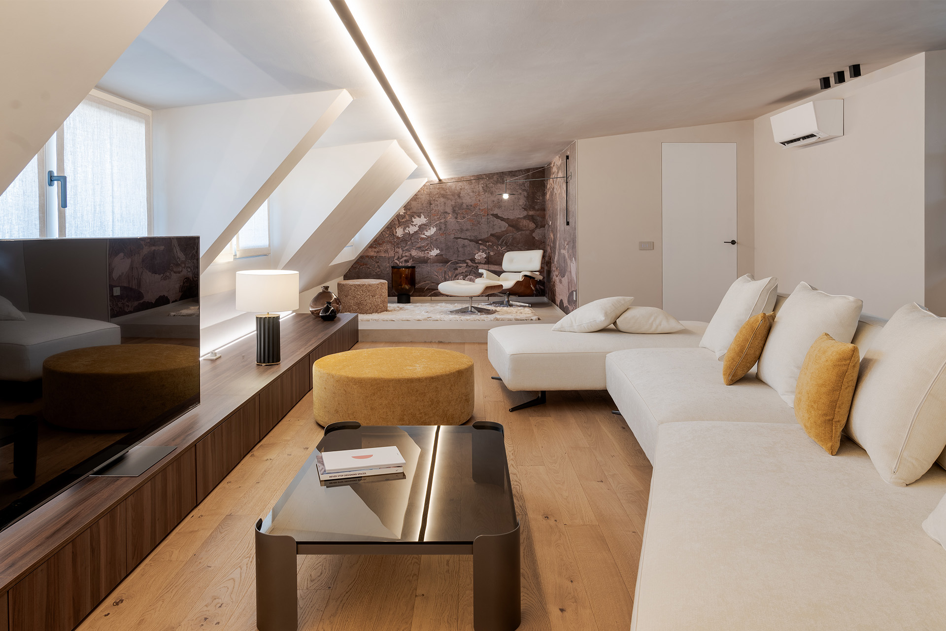 via Roma Apartments, Reggio Emilia, Italy, ovre.design® <br />Image copyright: @ovre.design®