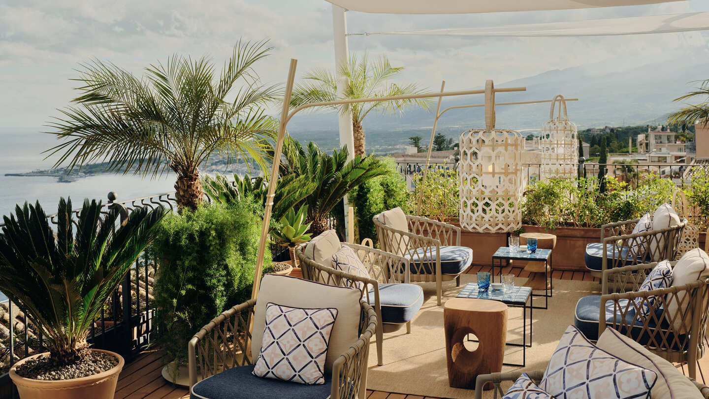 Courtesy of Le Bar Louis Vuitton Courtesy of Le Bar Louis Vuitton