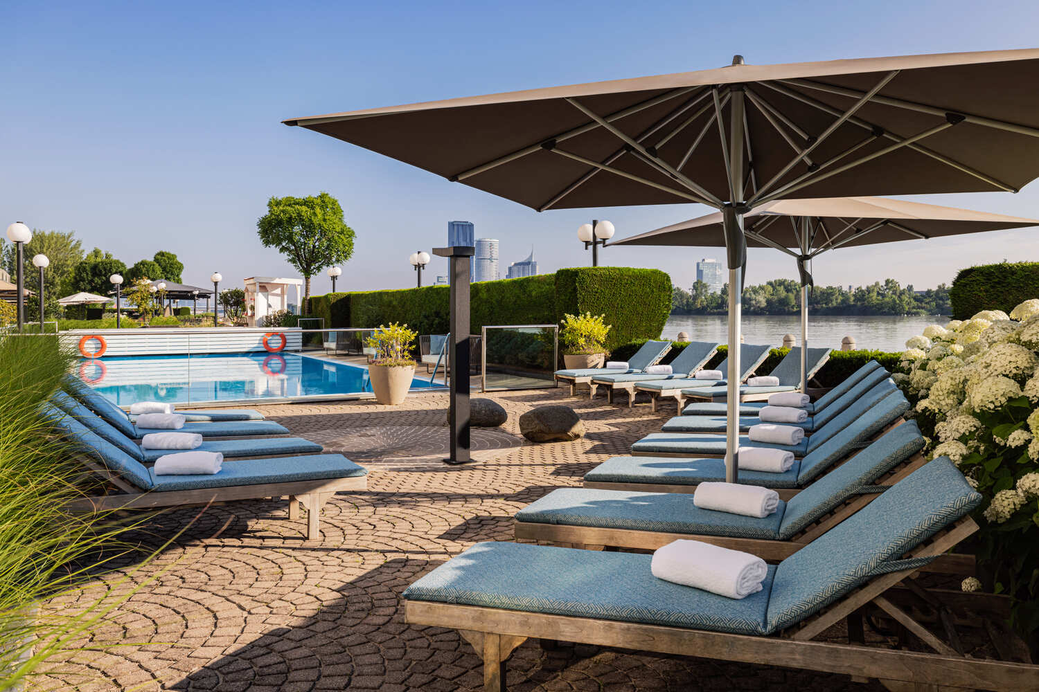 Courtesy of Hilton Vienna Waterfront  Courtesy of Hilton Vienna Waterfront