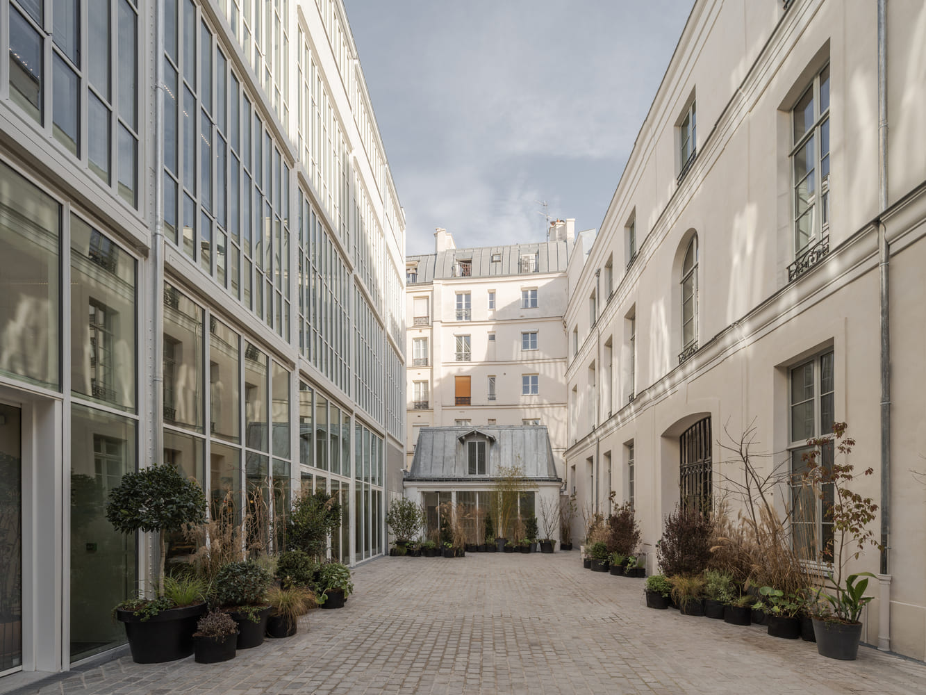Rue Pavée, Caudalie Headquarters ©Maris Mezulis Rue Pavée, Caudalie Headquarters ©Maris Mezulis